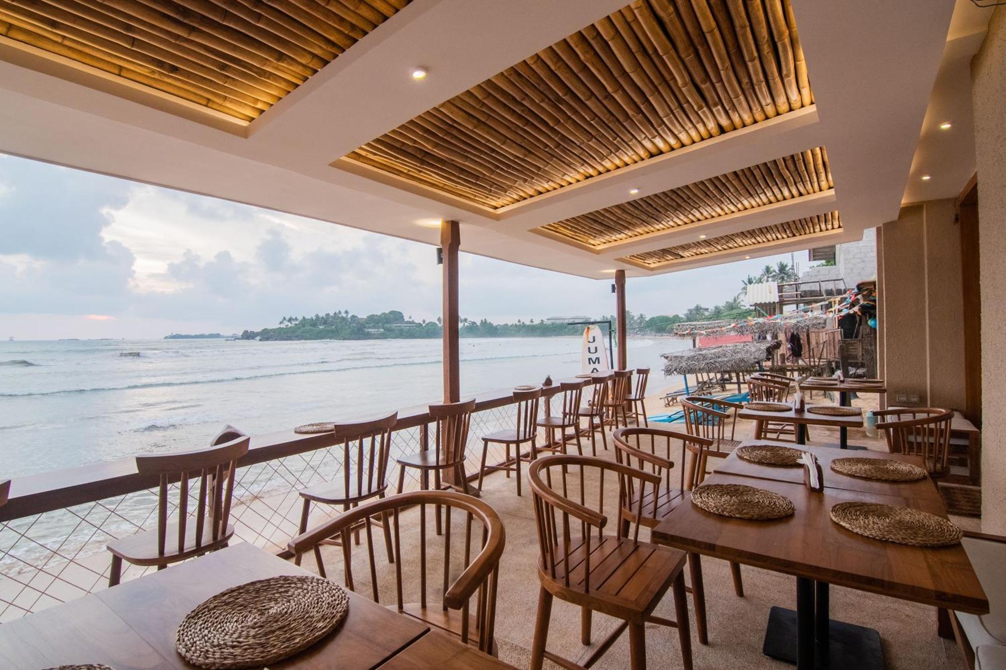 Azuri Bay Hotel Galle Bagian luar foto