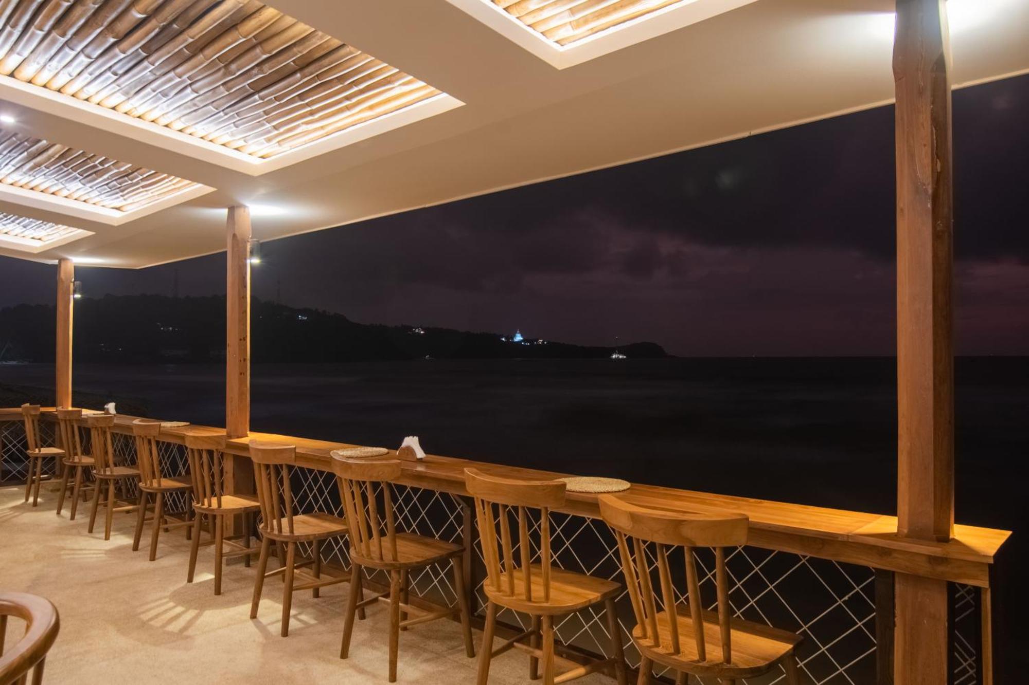 Azuri Bay Hotel Galle Bagian luar foto