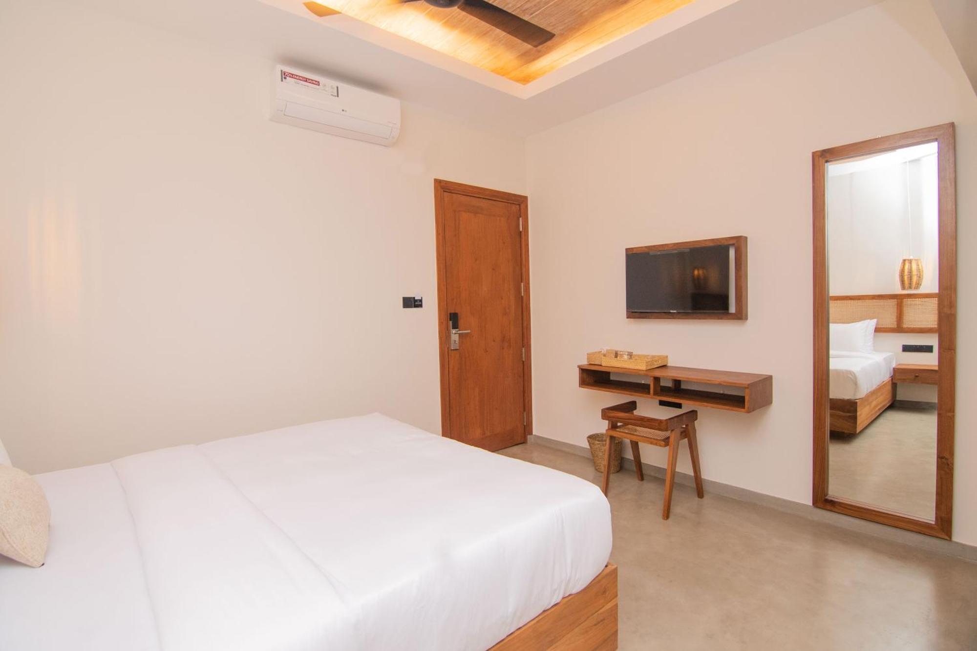 Azuri Bay Hotel Galle Bagian luar foto